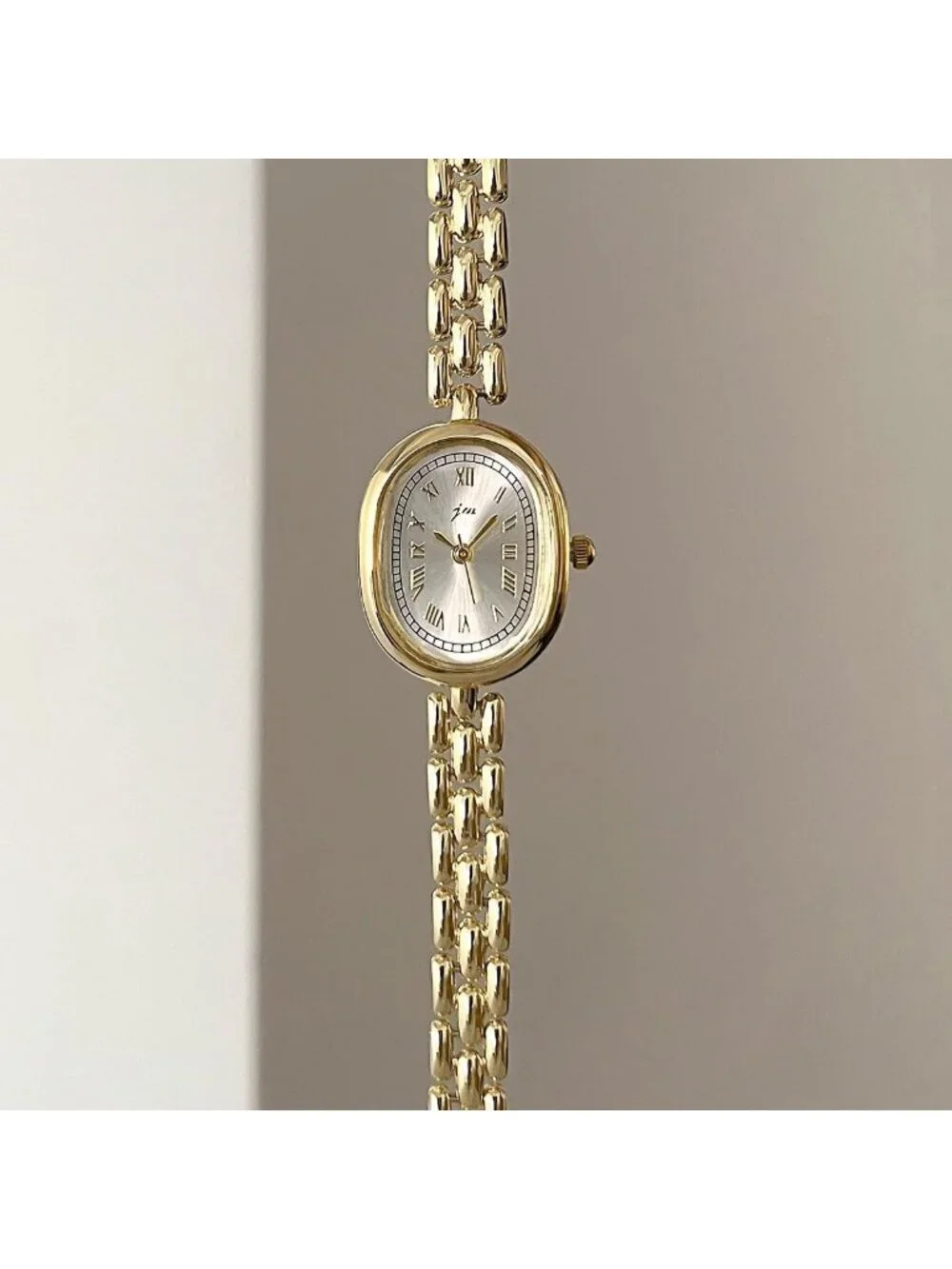 Women's Gold White Metal Link Band Bracelet Numeral Elegant Oval Analog Watch